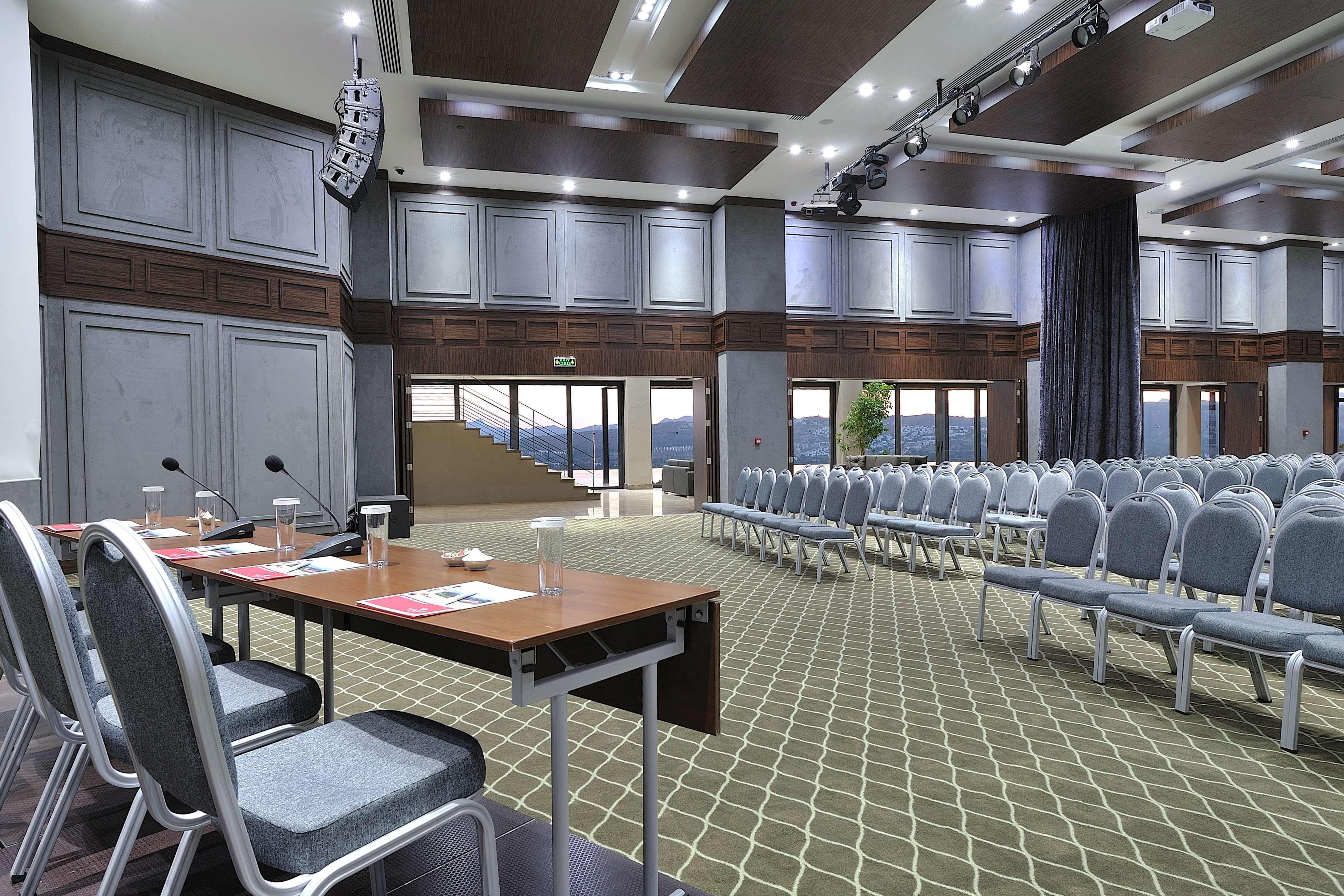 ביטז Ramada Resort By Wyndham Bodrum מראה חיצוני תמונה