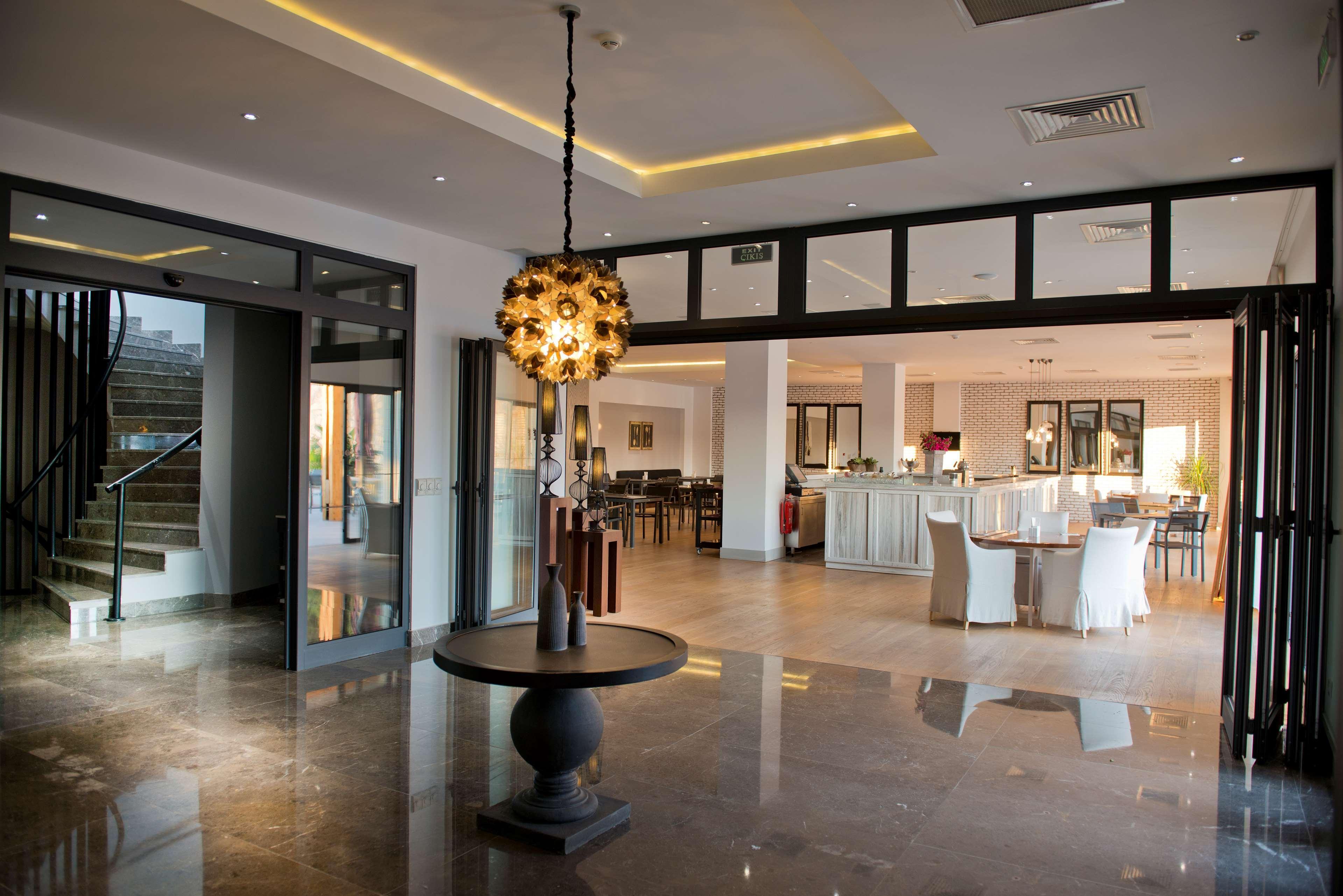 ביטז Ramada Resort By Wyndham Bodrum מראה חיצוני תמונה