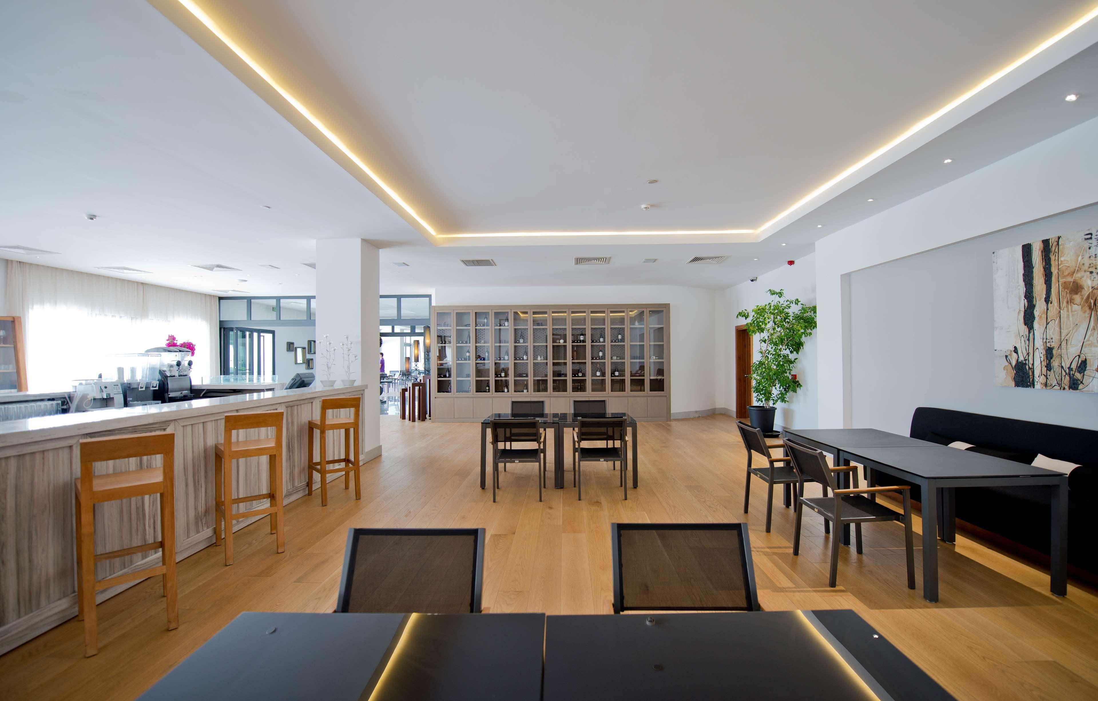 ביטז Ramada Resort By Wyndham Bodrum מראה חיצוני תמונה